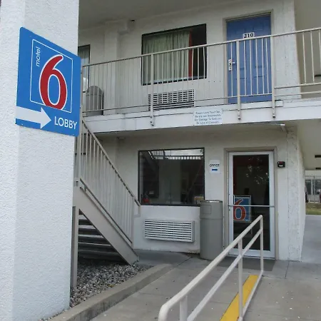 Motel 6-Austin, Tx